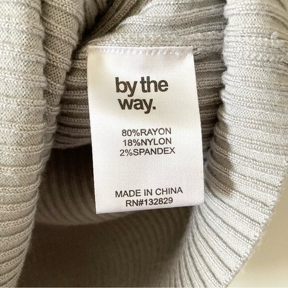 NWT By‎ The Way Tara off shoulder dress silver L - Picture 8 of 8